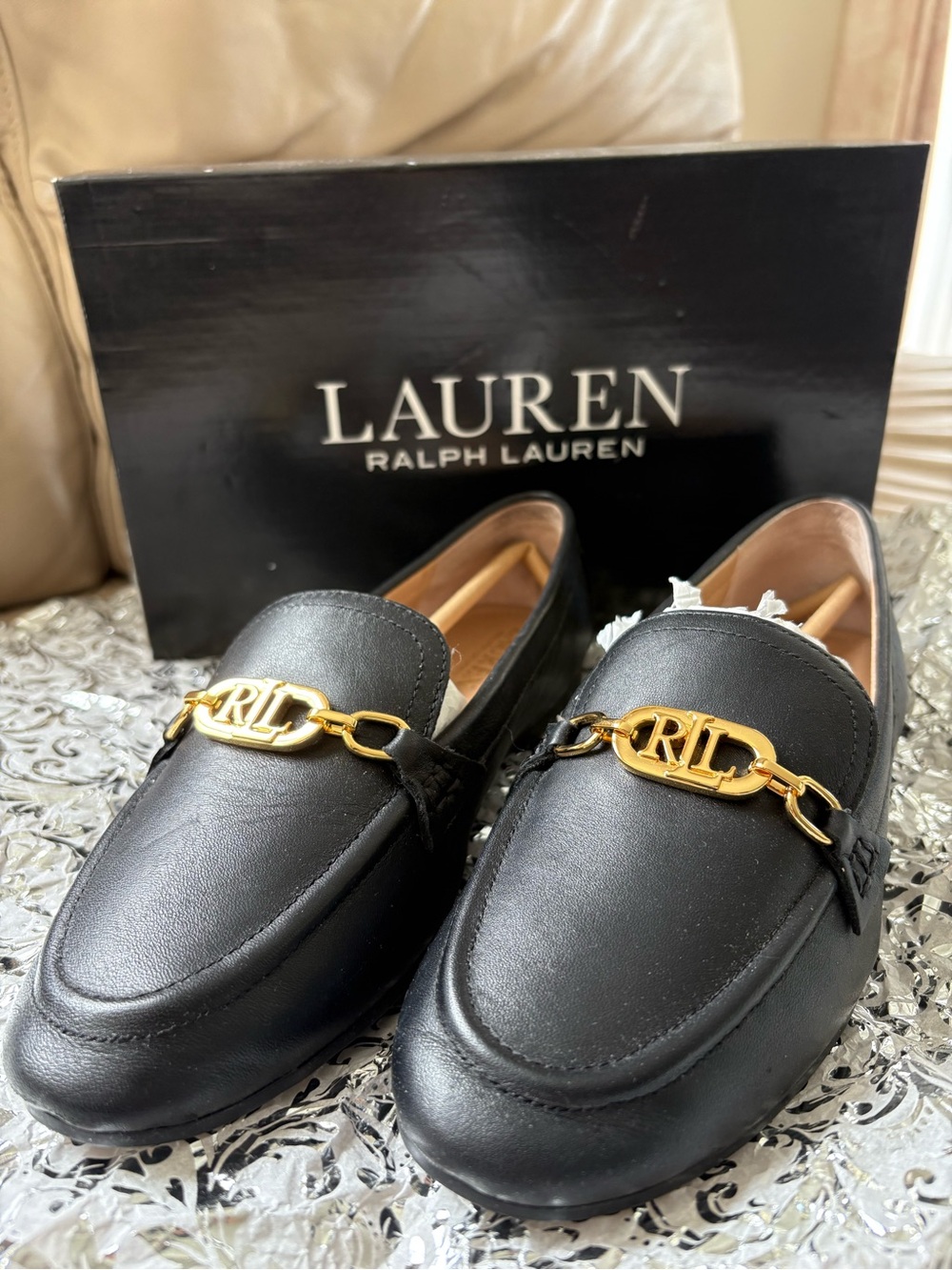 Lauren Ralph Lauren Averi Black Leather Loafers with Gold Bit - Picture 2 of 6